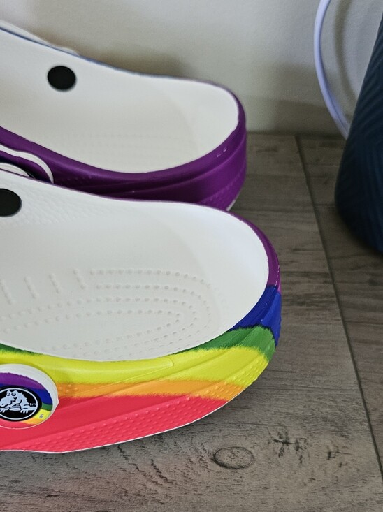 CROCS Classic Red Rainbow Stripes Colorful Charms Men 11  Clog Y2k Festive